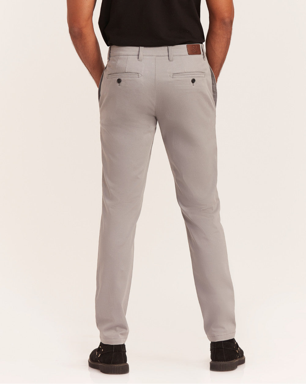 Tapered Fit Chinos With Straight Pockets - Grey