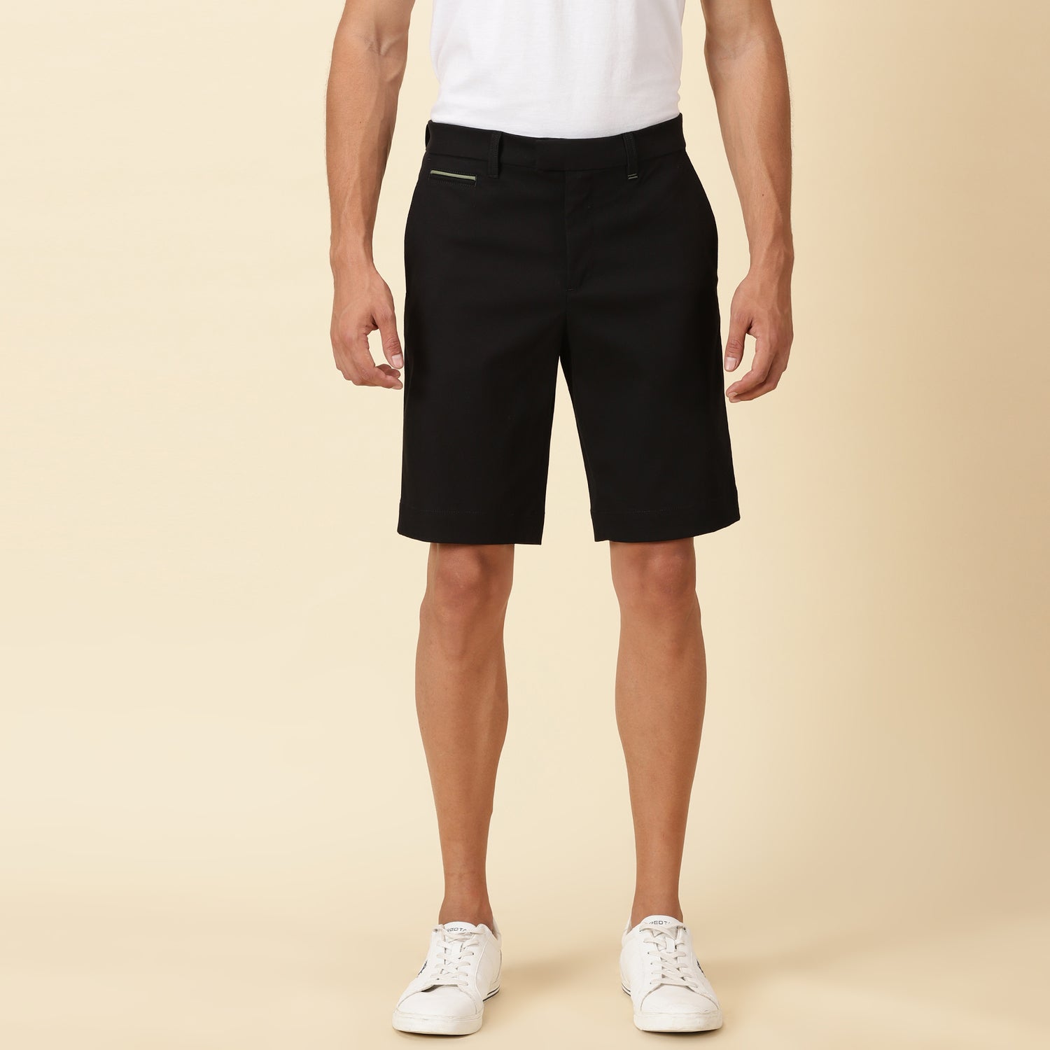 Tapered Fit Chino Shorts - Black