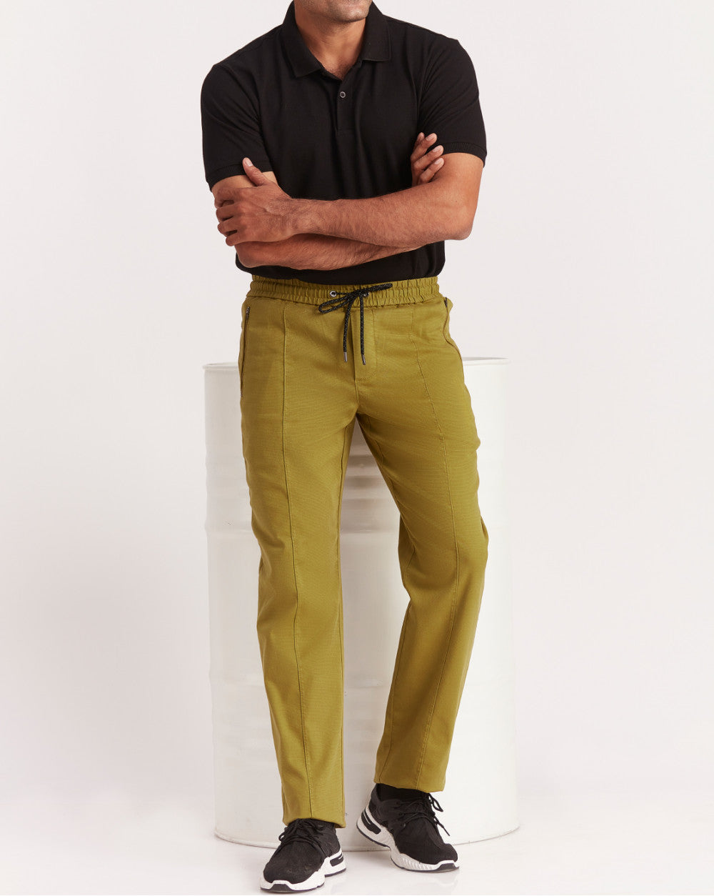 Tapered Fit Pintuck Joggers - Olive