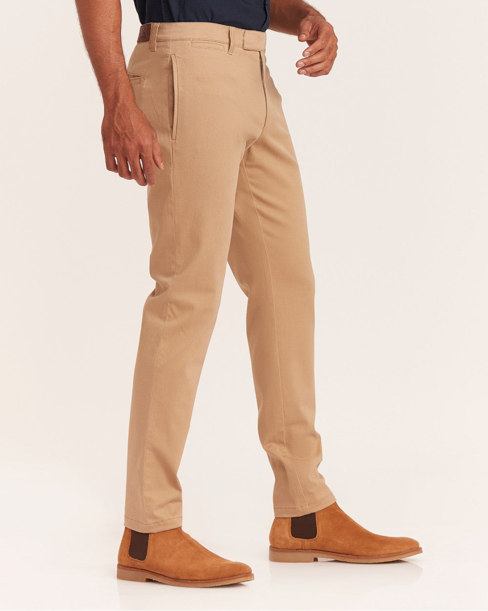 Tapered Fit Chinos With Straight Pockets - Camel Brown