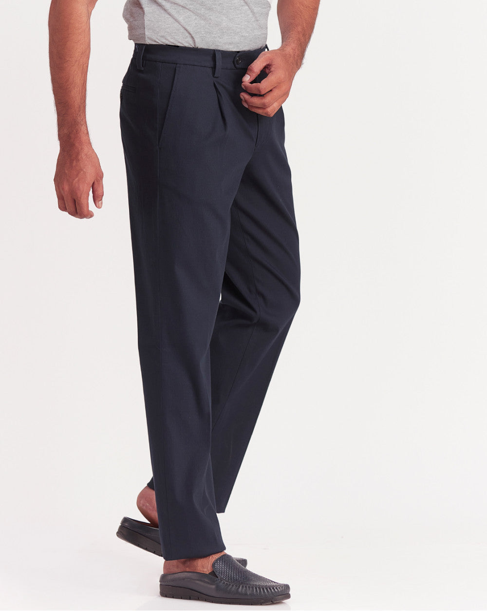 Single Pleated Relaxed Fit Trousers - Navy