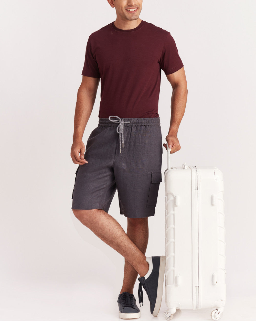 Regular Fit Cargo Shorts - Jet Black