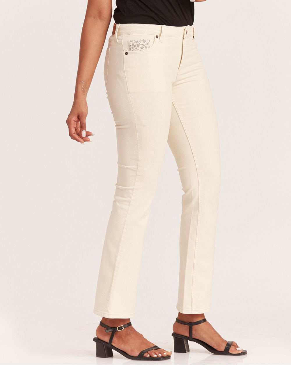 Fit And Flare Flare Mid Waist Colored Jeans - Cream