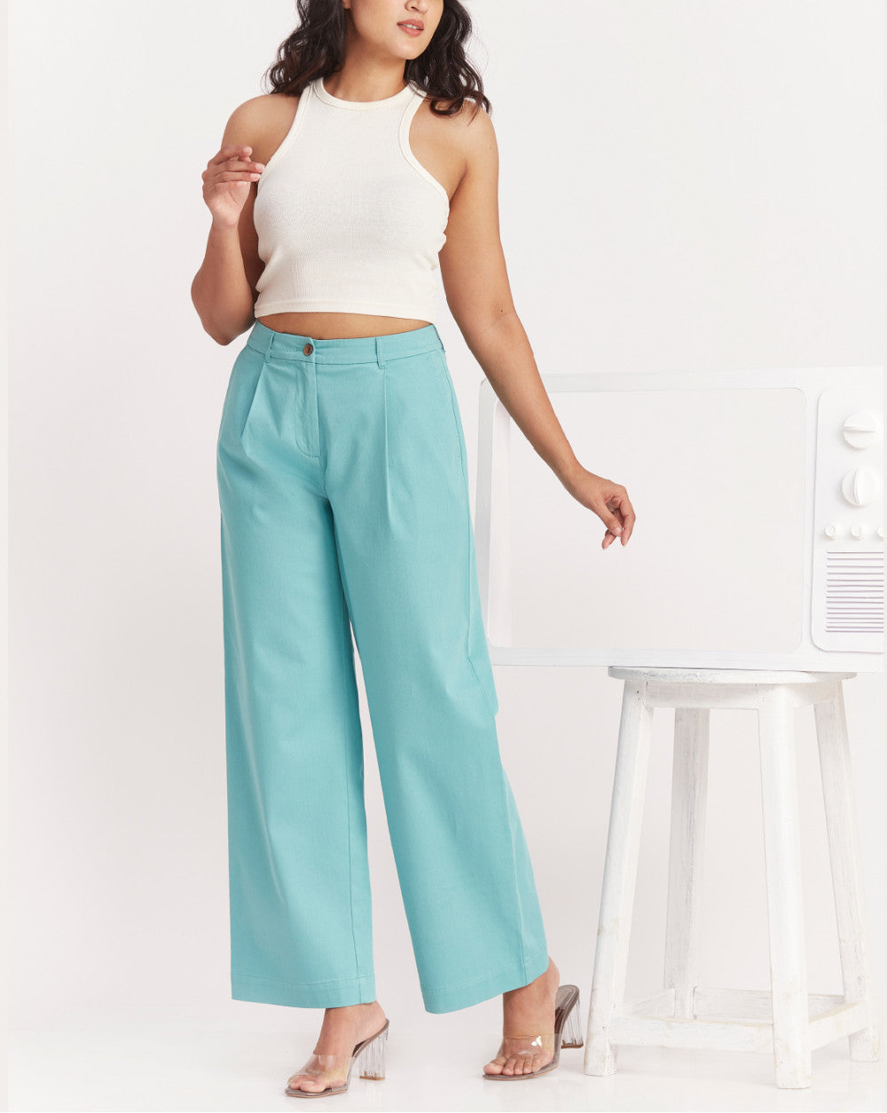 Wide Leg Fit Pleated Pants - Porcelain Blue