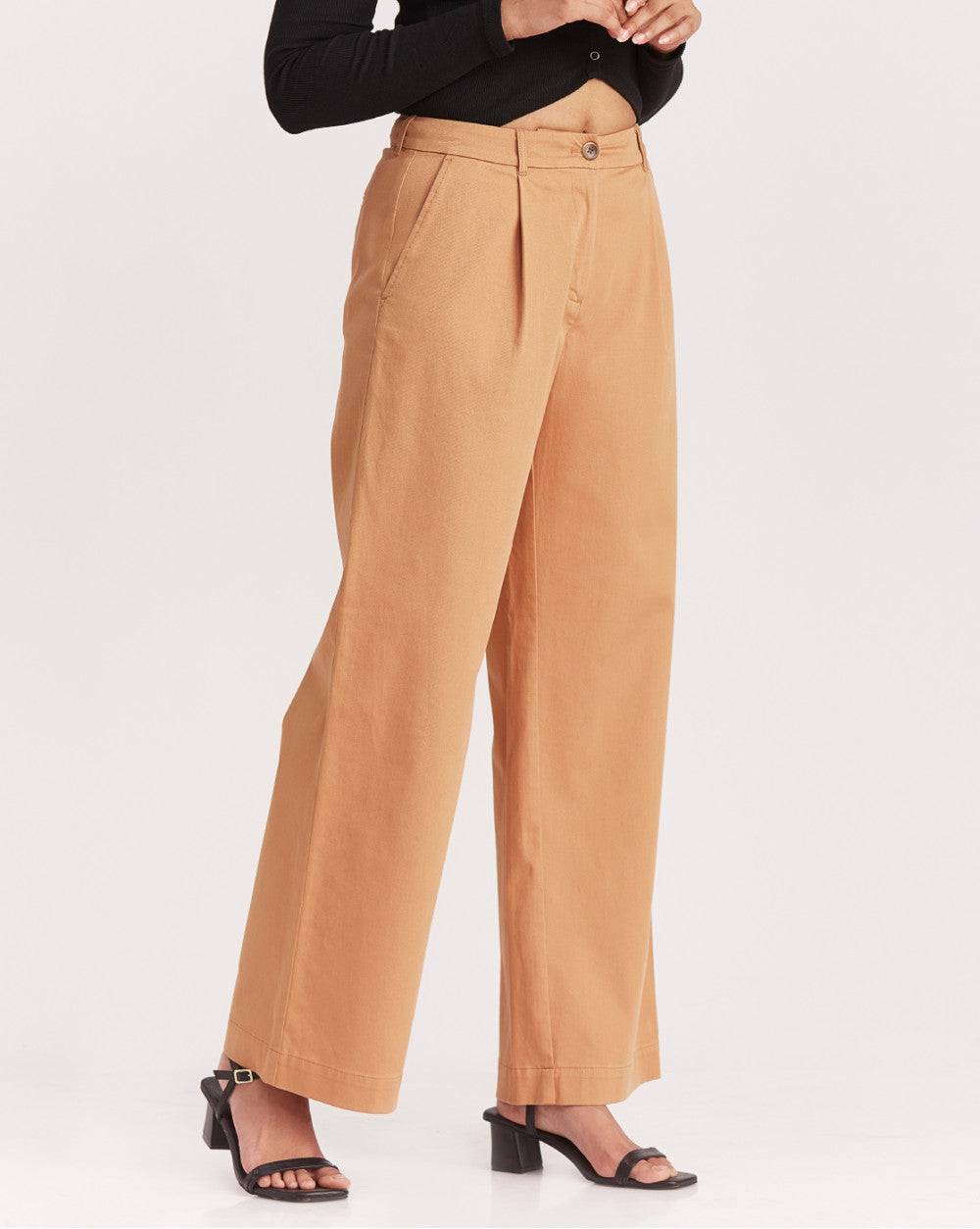 Wide Leg Fit Pleated Pants - Almond Brown