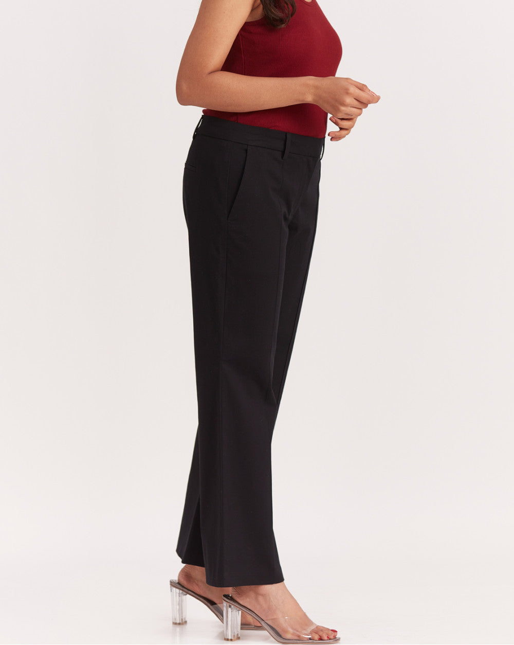 Buy Women Black Regular Fit Check Casual Trousers Online - 707028 | Allen  Solly