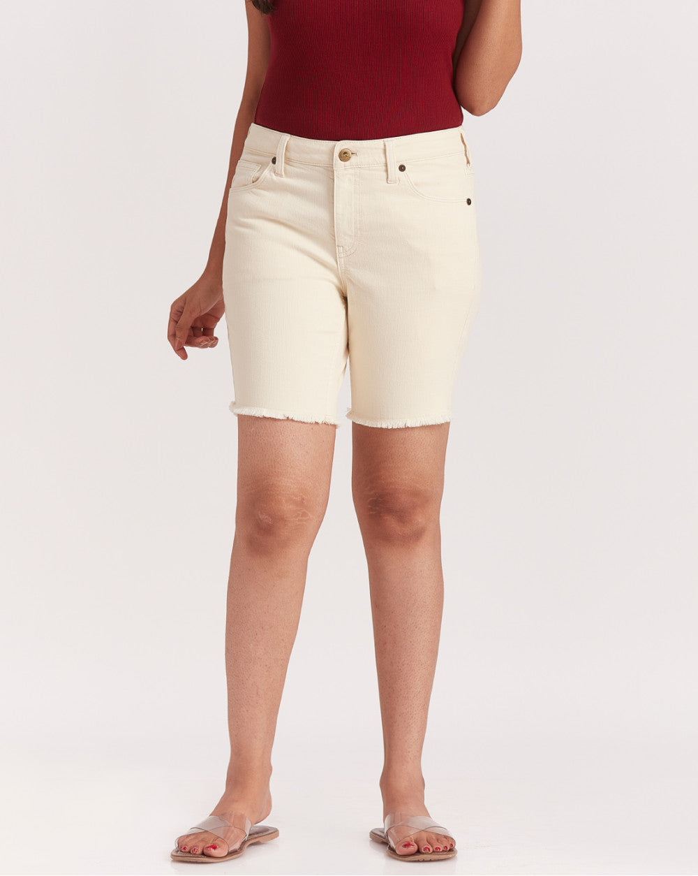 Mid Rise Colored Shorts - Cream
