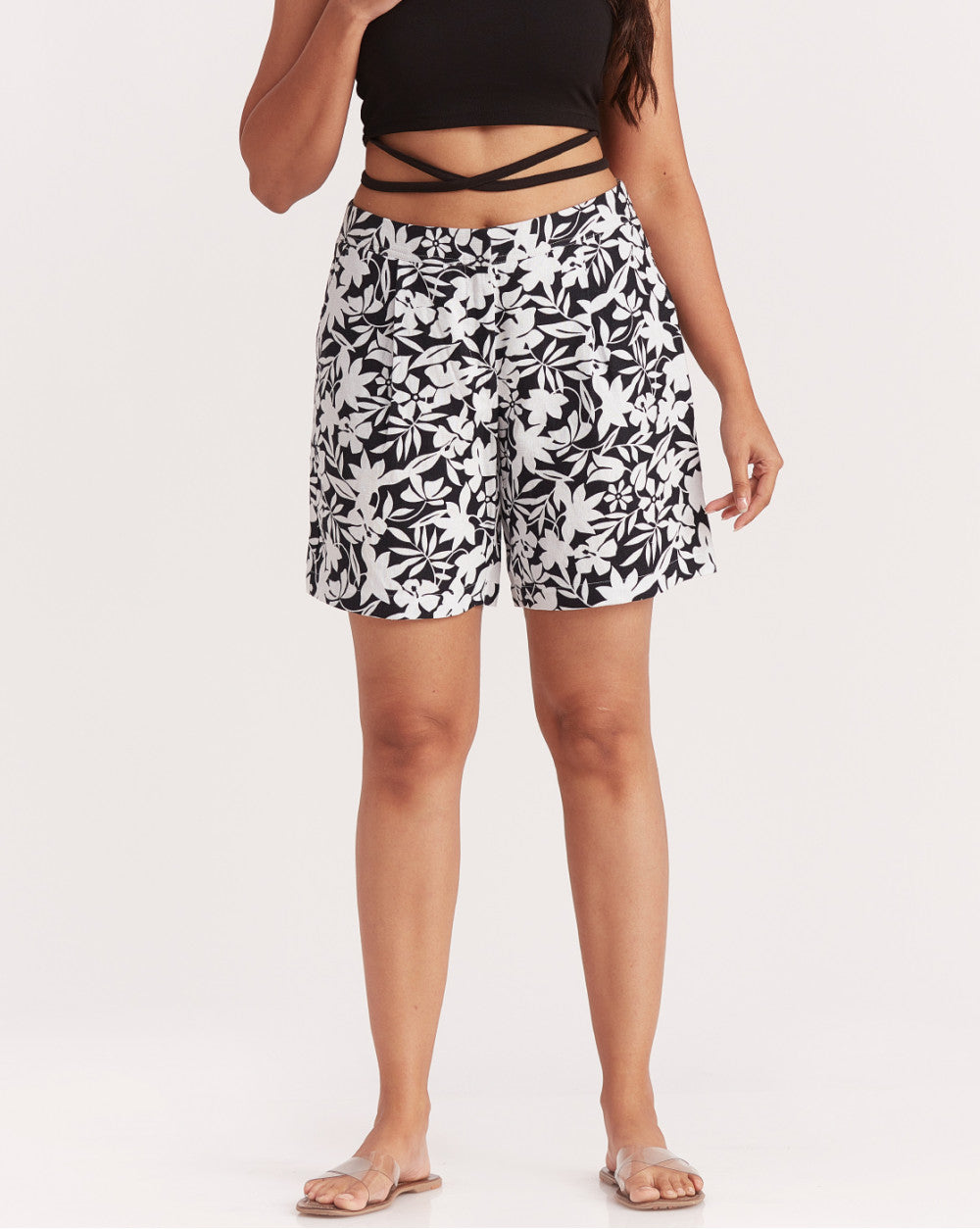 Mid Rise Floral Print Shorts - Black &amp; White Floral Print